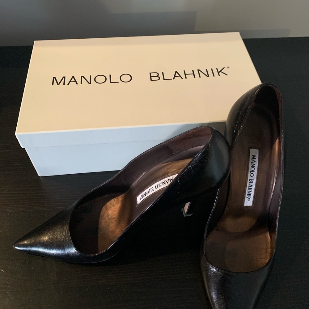 Manolo Blhanik black pumps 36.5